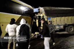 تصادف مرگبار اتوبوس و کامیون در محور سرچم؛ یک کشته و ۲۰ مصدوم
