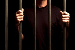 نمی‌دانم چرا آدم کشتم، مقتول فقط فندک خواست