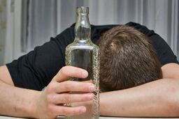 روش طب سنتی برای ترک اعتیاد به الکل