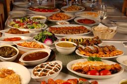 این غذاها را در فصل بهار نخورید