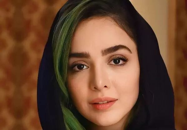 بیوگرافی کامل المیرا دهقانی بازیگر نقش یاسمین در سریال لحظه گرگ و میش