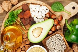 ویتامین E برای چی خوب است