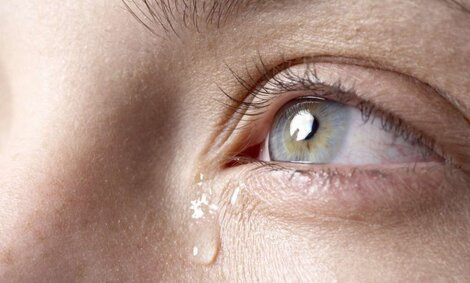 از ترس بی‌آبرو شدن با مردی 25 سال بزرگ‌تر از خودم ازدواج کردم