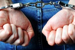 زورگیری با سلاح قلابی