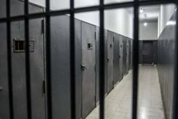 کلاهبردار تلفنی از داخل زندان قزلحصار