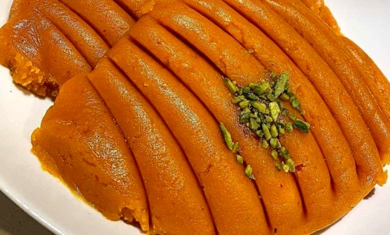 حلوا زعفرانی خانگی با آرد سفید+ طرز تهیه