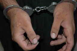 قاتل مسلح در حلقه محاصره پلیس گرفتار شد