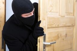 بهترین راه‌های پیشگیری از سرقت منزل