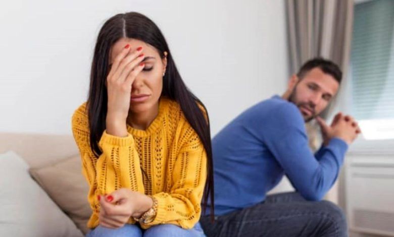 نحوه برخورد با همسر گوشه گیر و منزوی