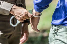 خواستگار قلابی دختر جوان را با قهوه مسموم بیهوش کرد