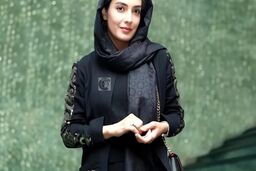 عکسی جدید از لیلا زارع و پسر خوشتیپش