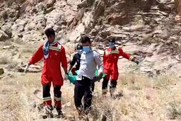 ببینید: نجات شگفت‌انگیز جوان خرم‌آبادی از ارتفاعات صعب‌العبور