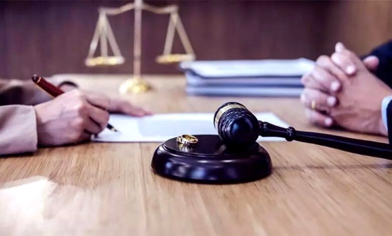 فرق طلاق بائن و رجعی چیست؟