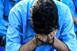 بلای مرگباری که سر دختر جوان در پیاده‌رو آمد