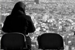 دختر بی‌خواستگار از عشق کور به دود سیاه رسید