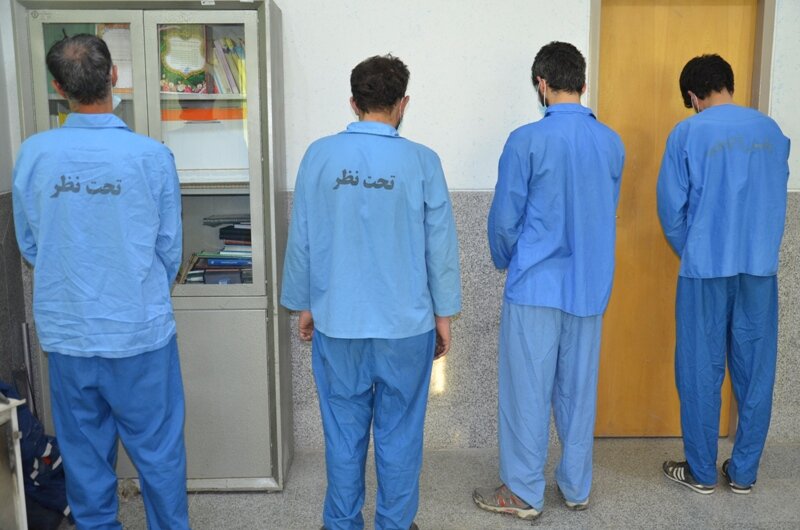 دستگیری اعضای باند سرقت ۳۰۰ میلیاردی از خانه‌ها